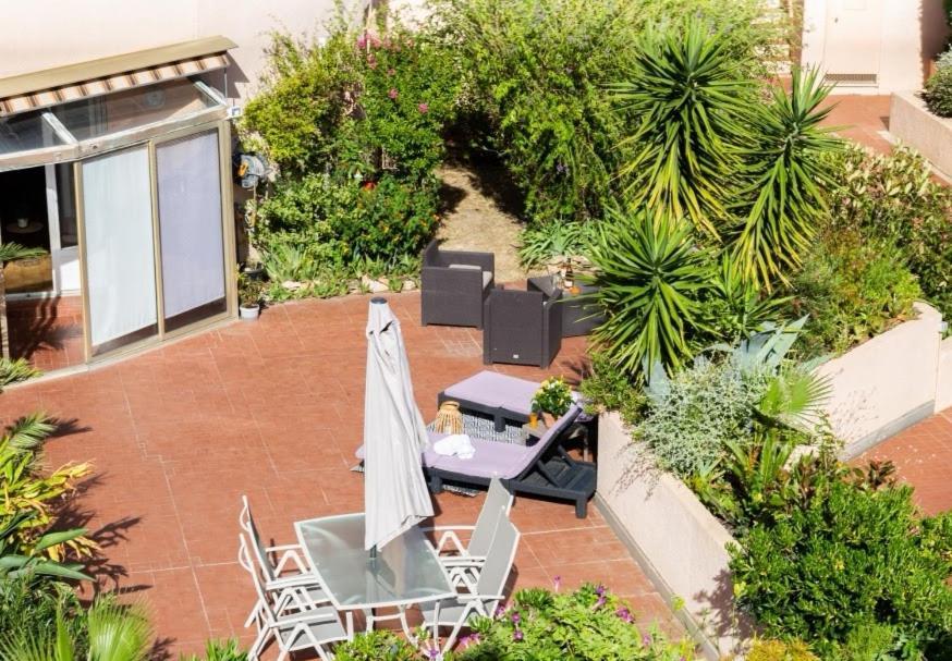 La terrasse bandolaise tout à pied, wifi, clim, parking Esterno foto